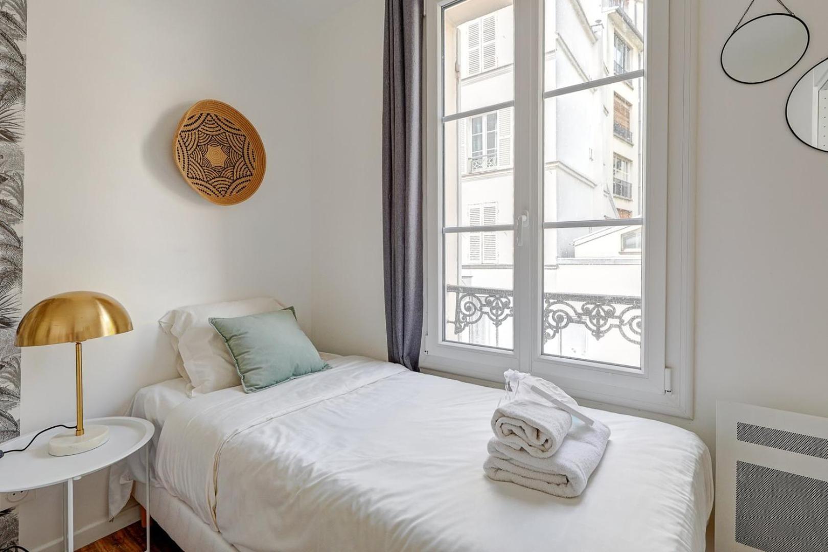 406 Le Pic - Superbe A Parijs
